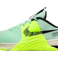 Buy ๐ Deals ๐ Nike Metcon 8 - Men's ๐ ๐